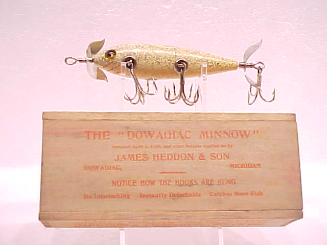 RARE 1920 VINTAGE HEDDON HEAD-ON BASSER MINNOW MOD #8500 SHINER SCALE  PATTERN - La Paz County Sheriff's Office Dedicated to Service